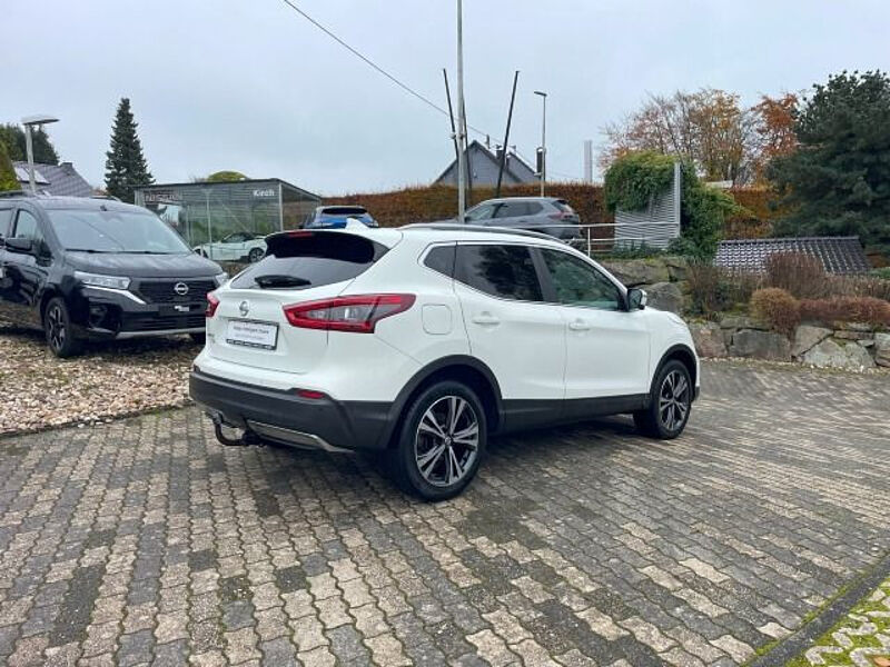 Nissan Qashqai 1.2 DIG-T N-Connecta