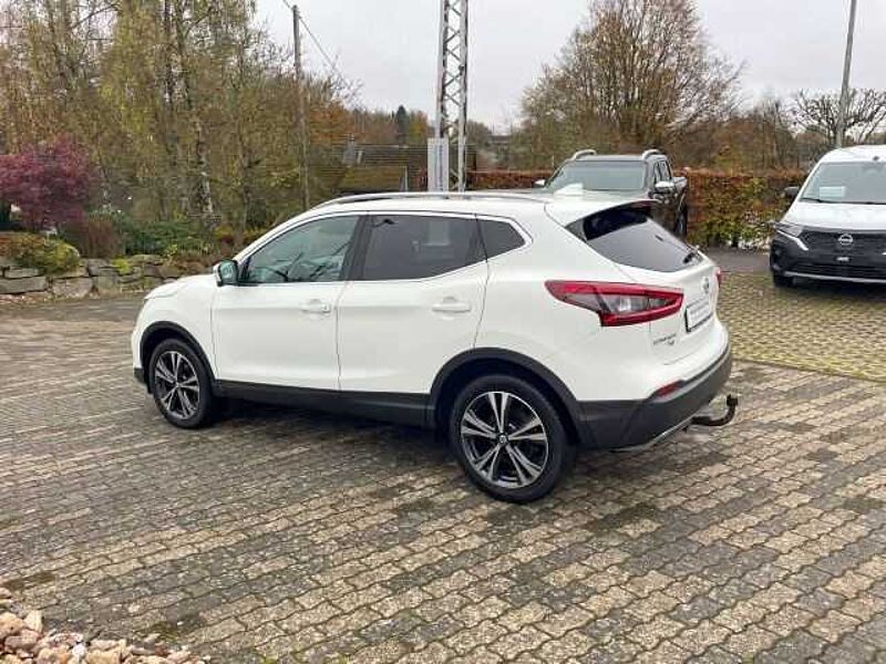 Nissan Qashqai 1.2 DIG-T N-Connecta