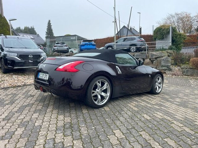 Nissan 370Z Roadster Basis