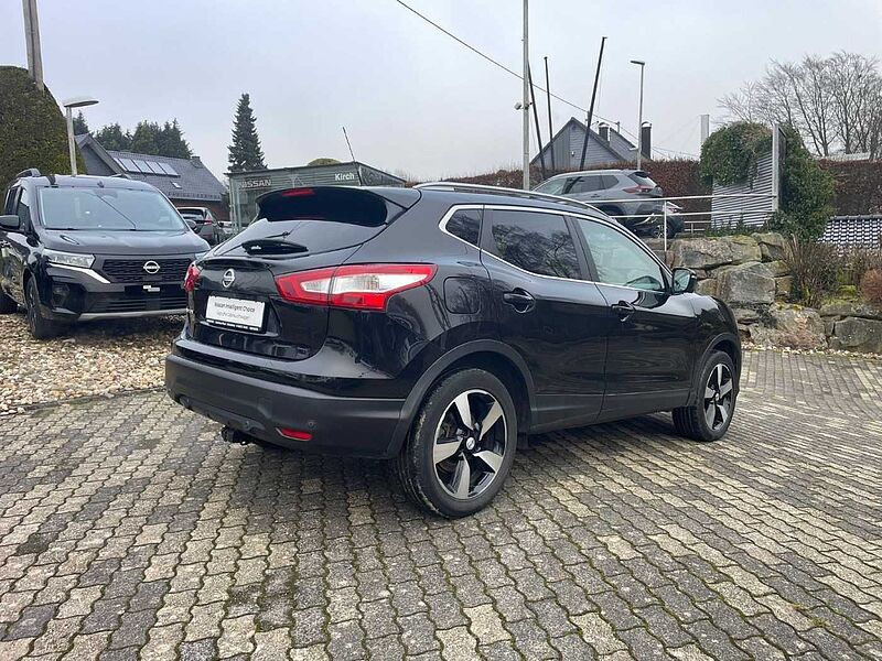 Nissan Qashqai 1.6 N-Connecta